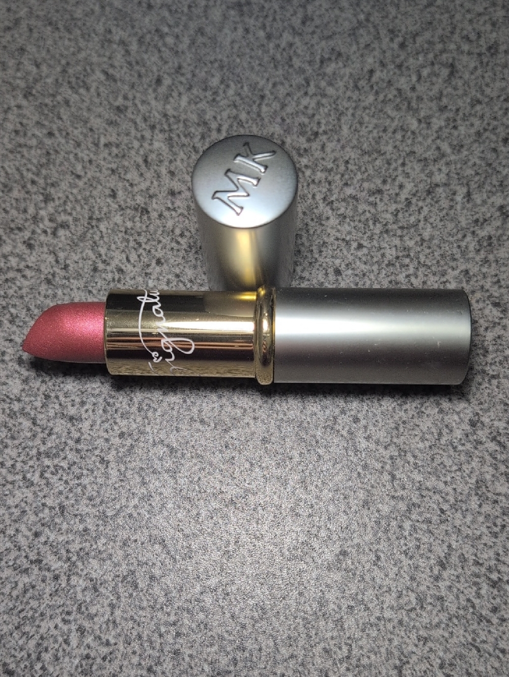 NWOB Mary Kay Signature Creme Lipstick - Garnetfrost